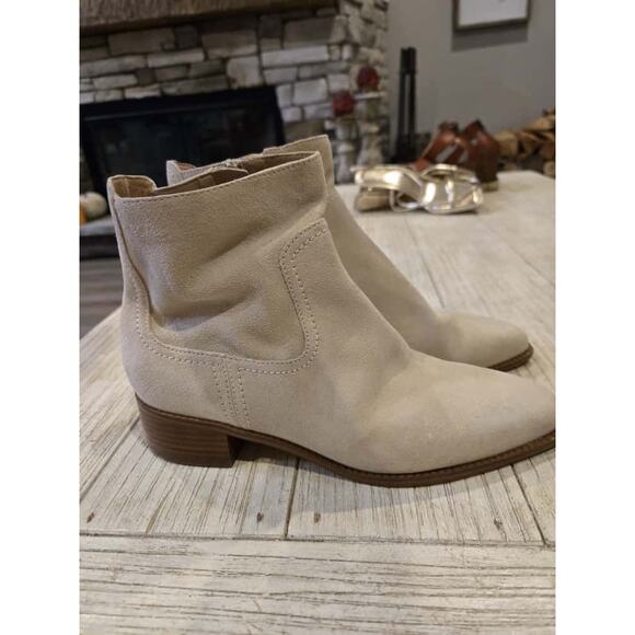 Cole Haan Women's Naia Ankle Booties Beige Size 7.5 Pointed Toe - Picture 3 of 9